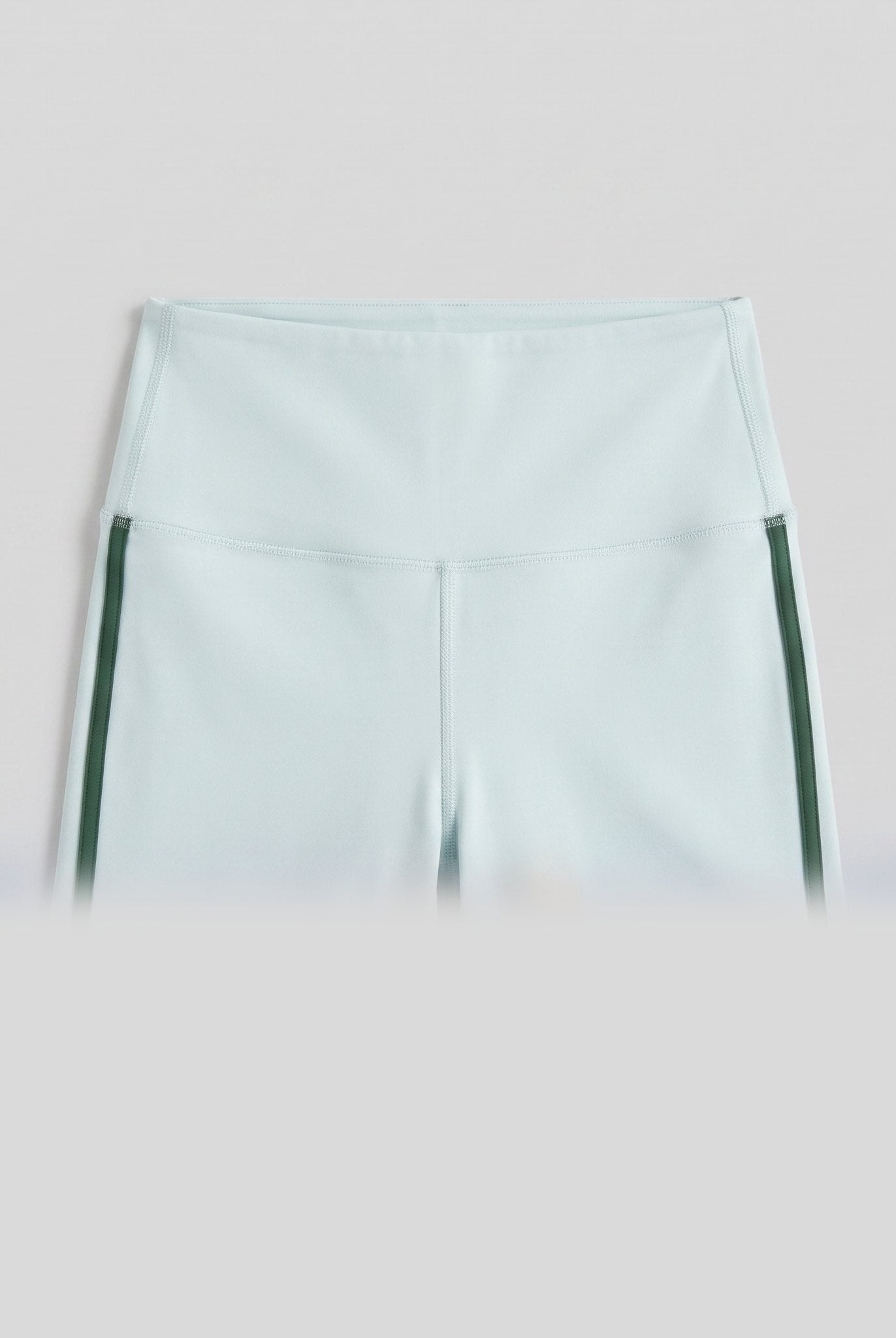 Aeraline Breathe Shorts | Lightweight, Medium Compression, High-Rise 4