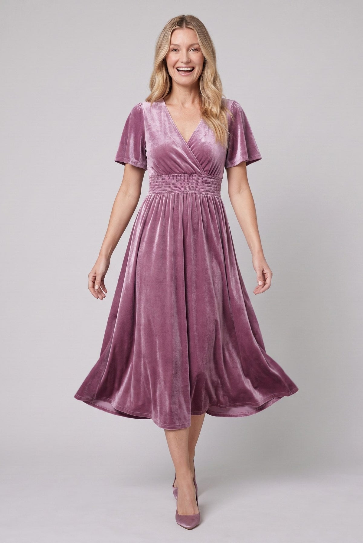 Emeraude ribbed velvet midi dress with shirred waist 3