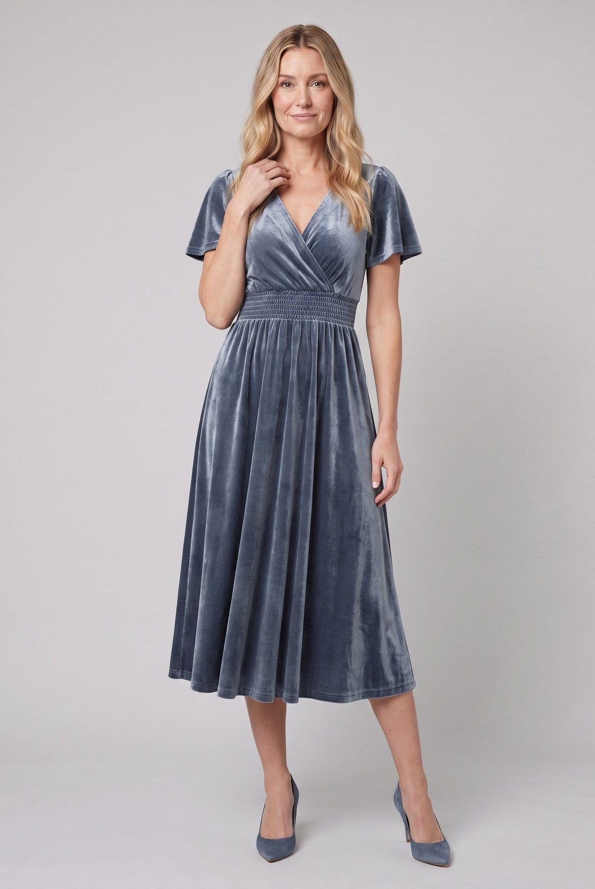 Emeraude ribbed velvet midi dress with shirred waist 5