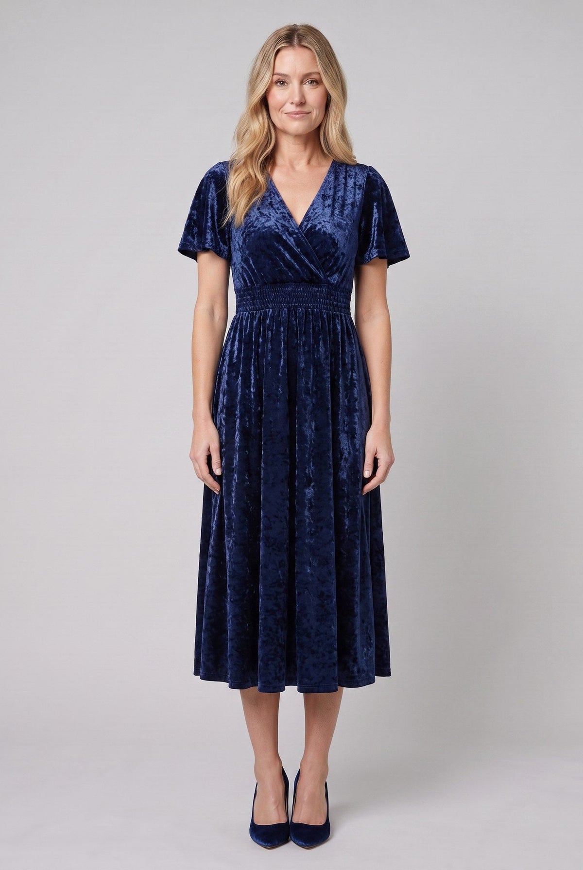 Emeraude ribbed velvet midi dress with shirred waist 6