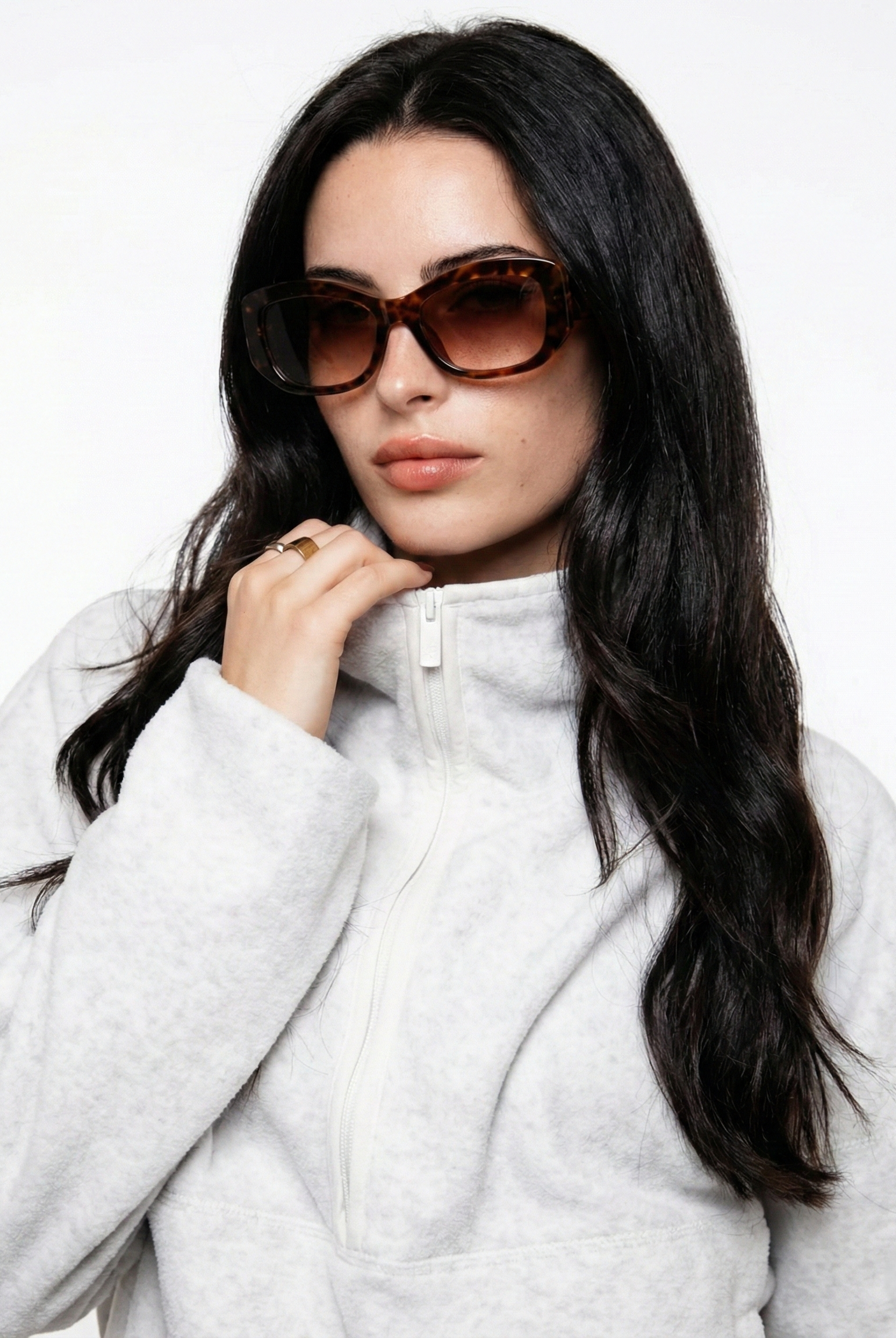 Karma Spade Sunglasses | Oversized Tortoise Frame, UV-Protective Lenses 5