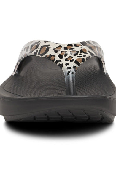 Oriana Sandal | OOfoam™ Comfort, Limited Edition Leopard Print 2