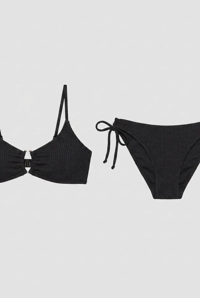 Tera Bikini Set | Textured Quick-Dry, Push Up Design 2