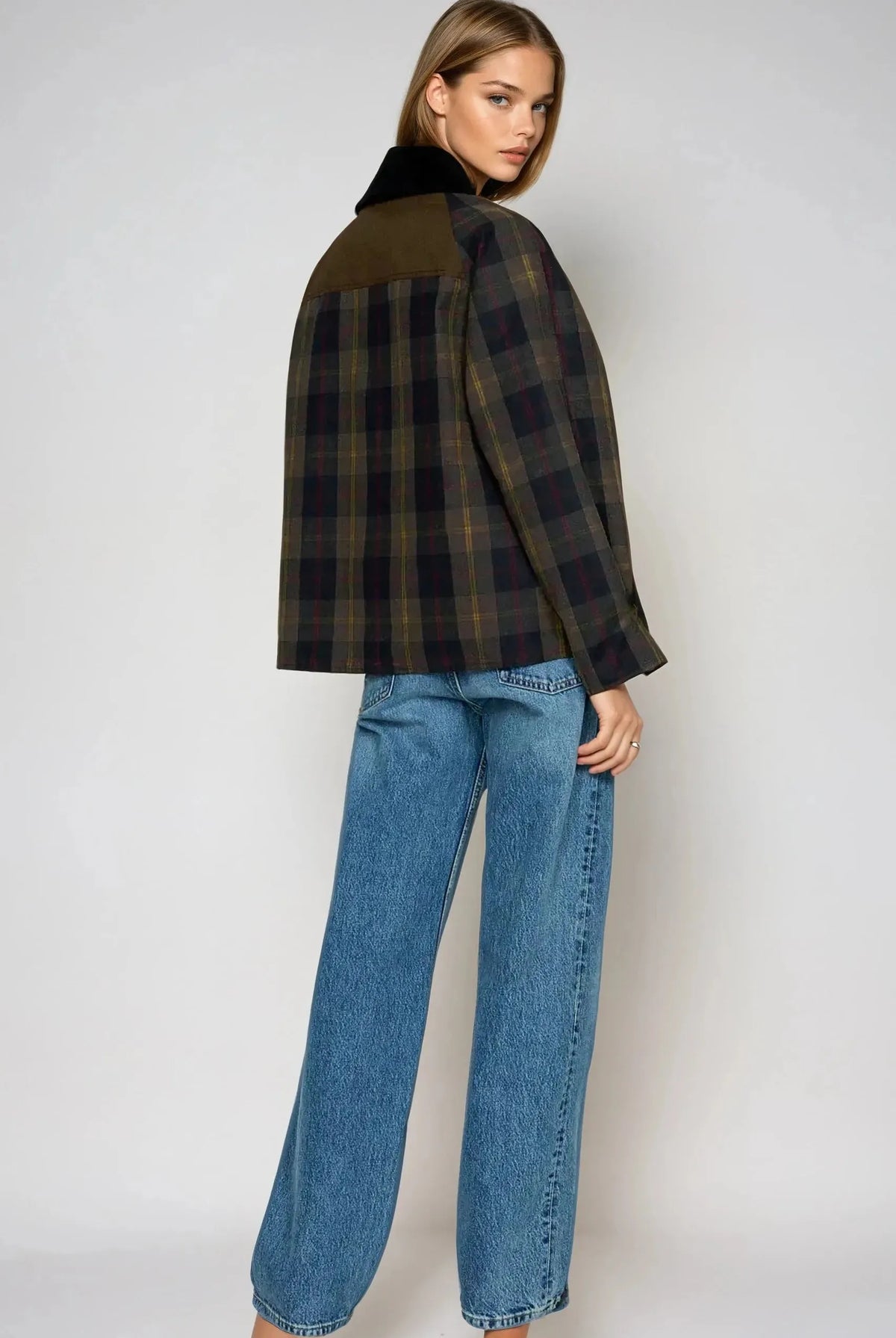 Tessa Plaid Jacket | Fully Lined, Contrast Collar, Straight-Cut 3