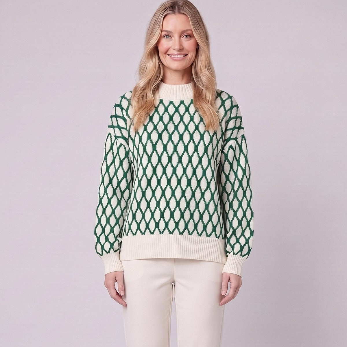 Lattice knit jumper cream and green close-up