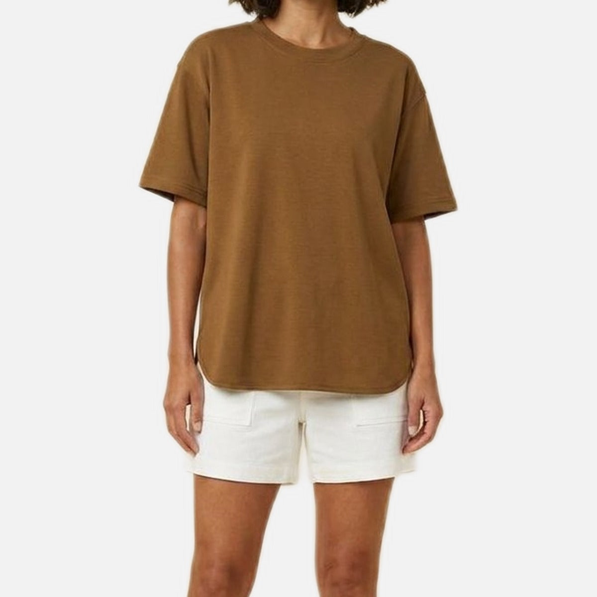 Women's Oversized T-Shirt – Curved Hem, Moisture-Wicking