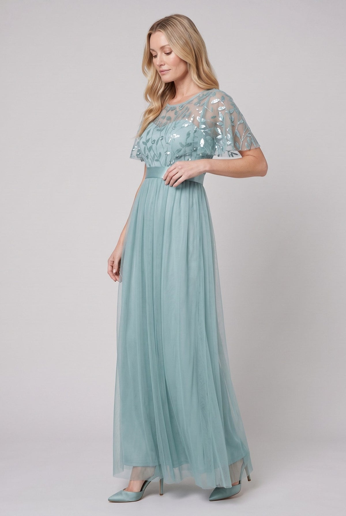 Maxi dress with a sequin bodice, tulle skirt and short sleeves, view 4