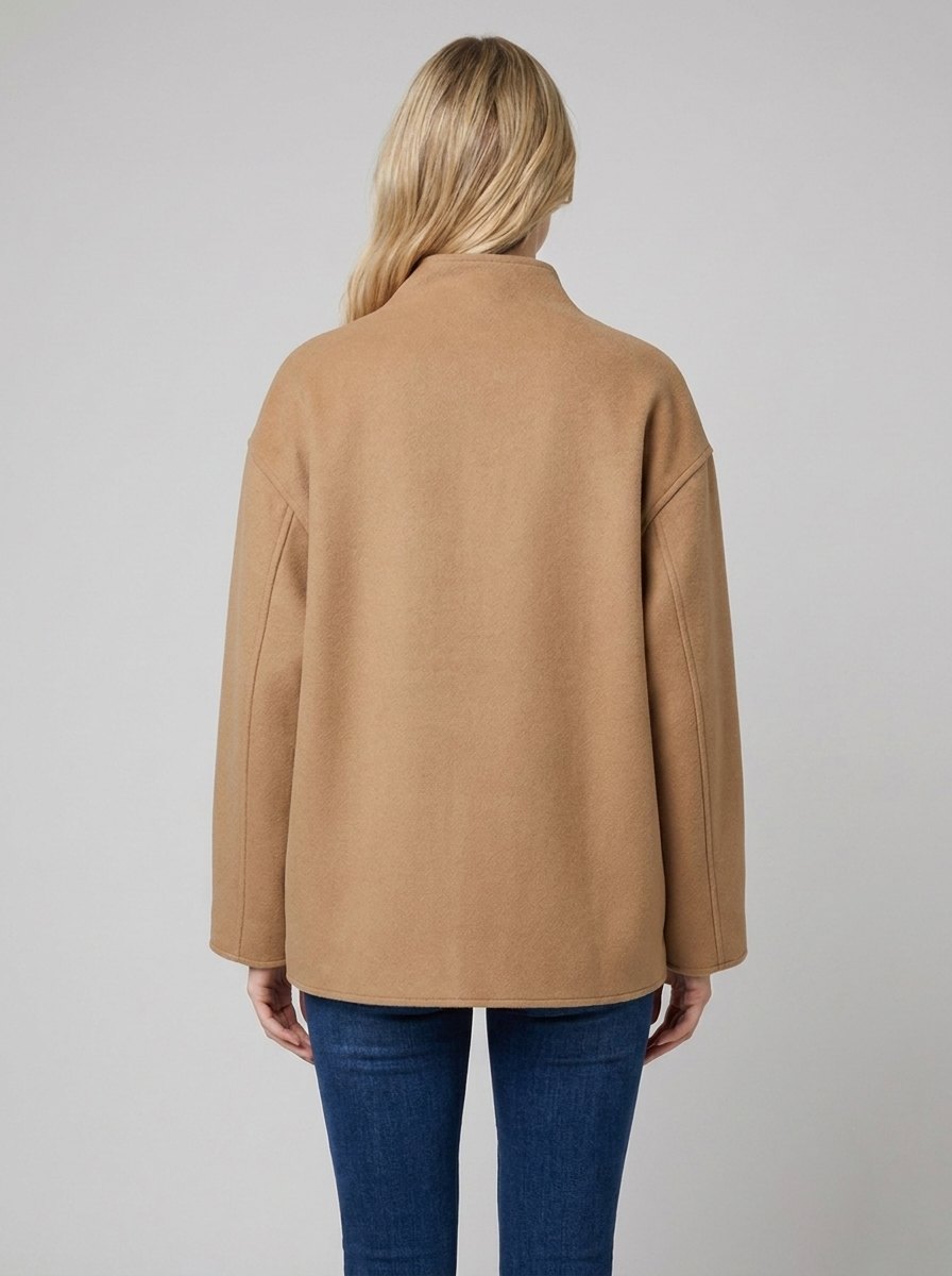 Oversized short coat with a double-breasted front, view 3