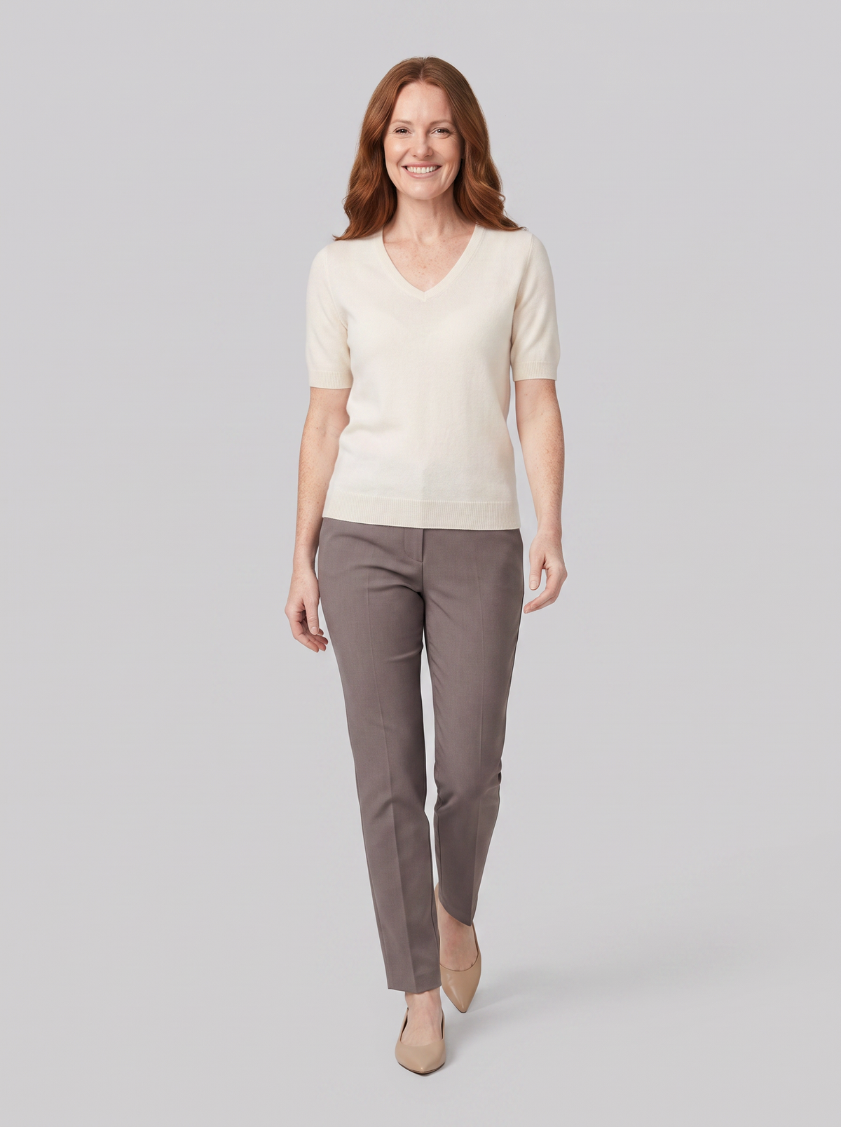 Ivory wool-blend V-neck knit top with short sleeves, view 3