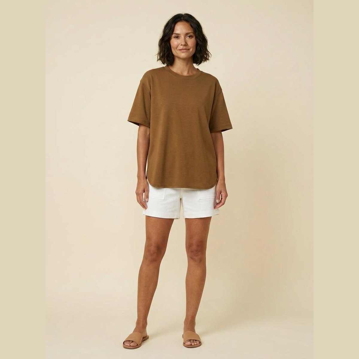 Oversized t-shirt with a curved hem and relaxed shoulder, view 1