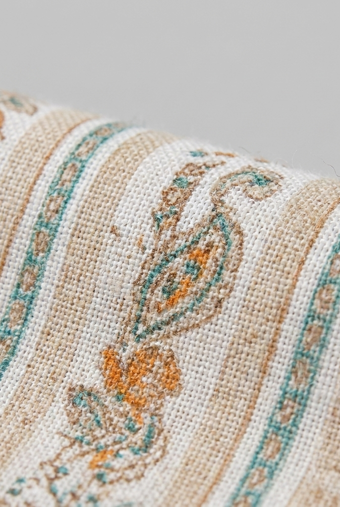 Close view of the fabric, view 6