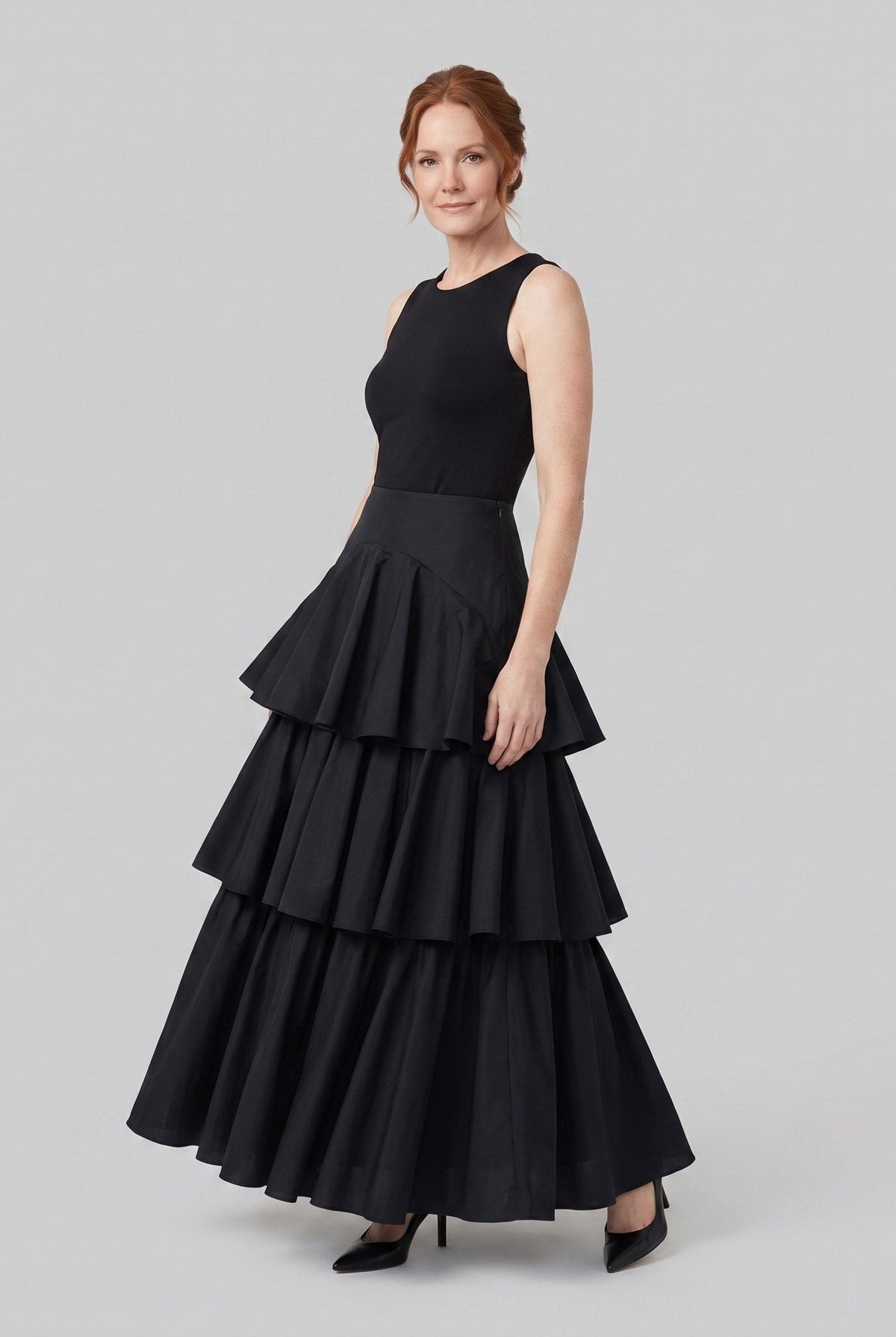 Close view of the pleating on the maxi skirt, view 3