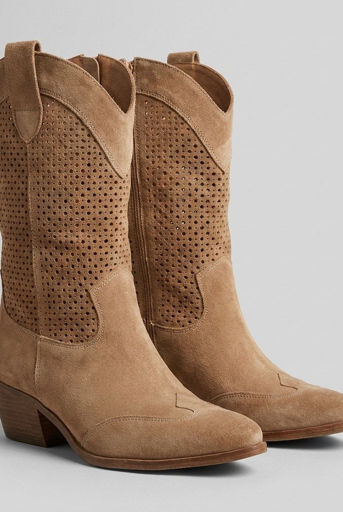 Mid-calf cowboy boots with a side zip, view 3