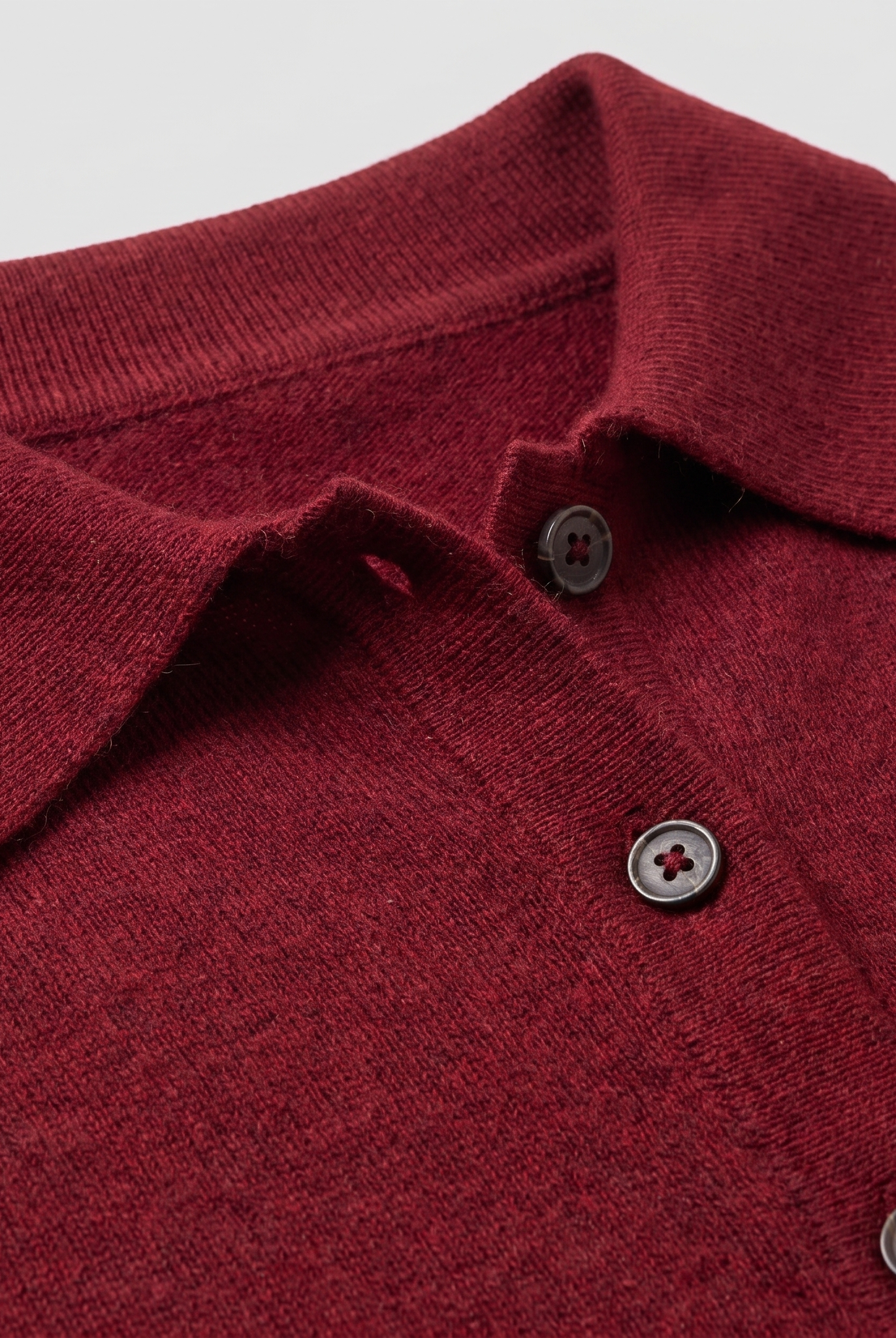 Winona polo cardigan collar and buttons close-up