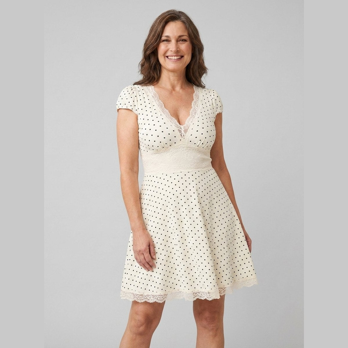 Lara Women's Dress | Lace Mini Dress, Sculpting Fit 0