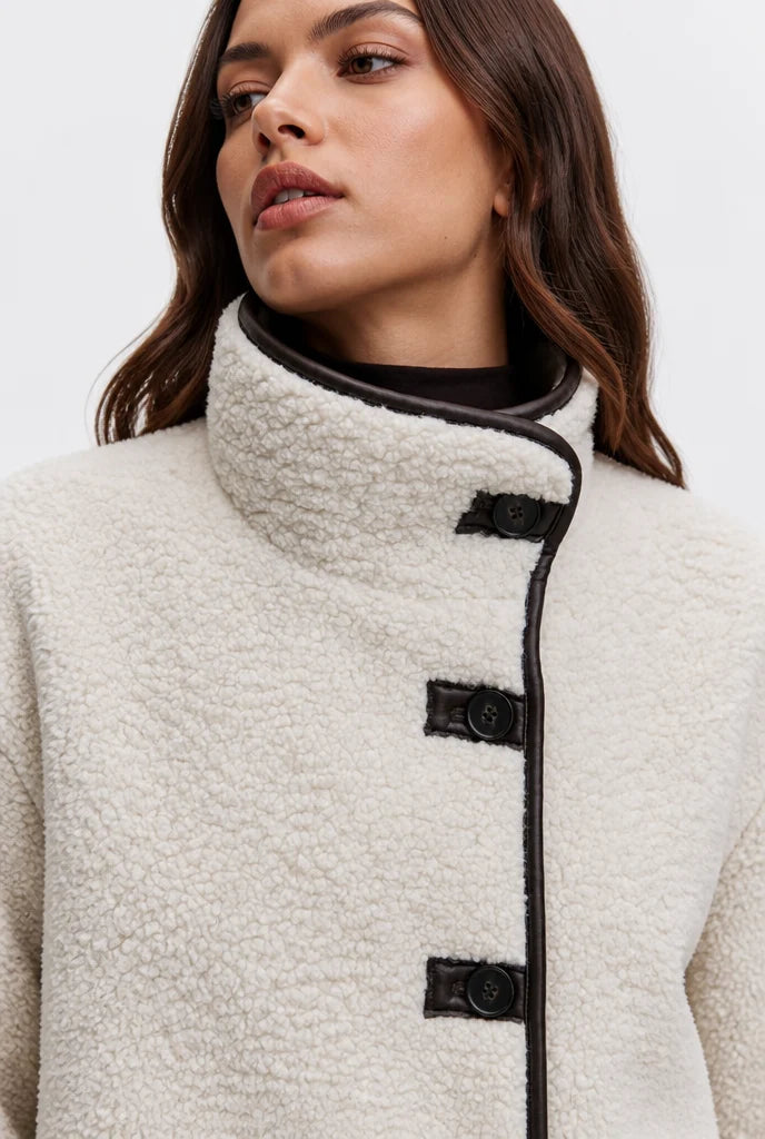 Oversized Teddy Wool Coat 2