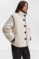 Oversized Teddy Wool Coat 3