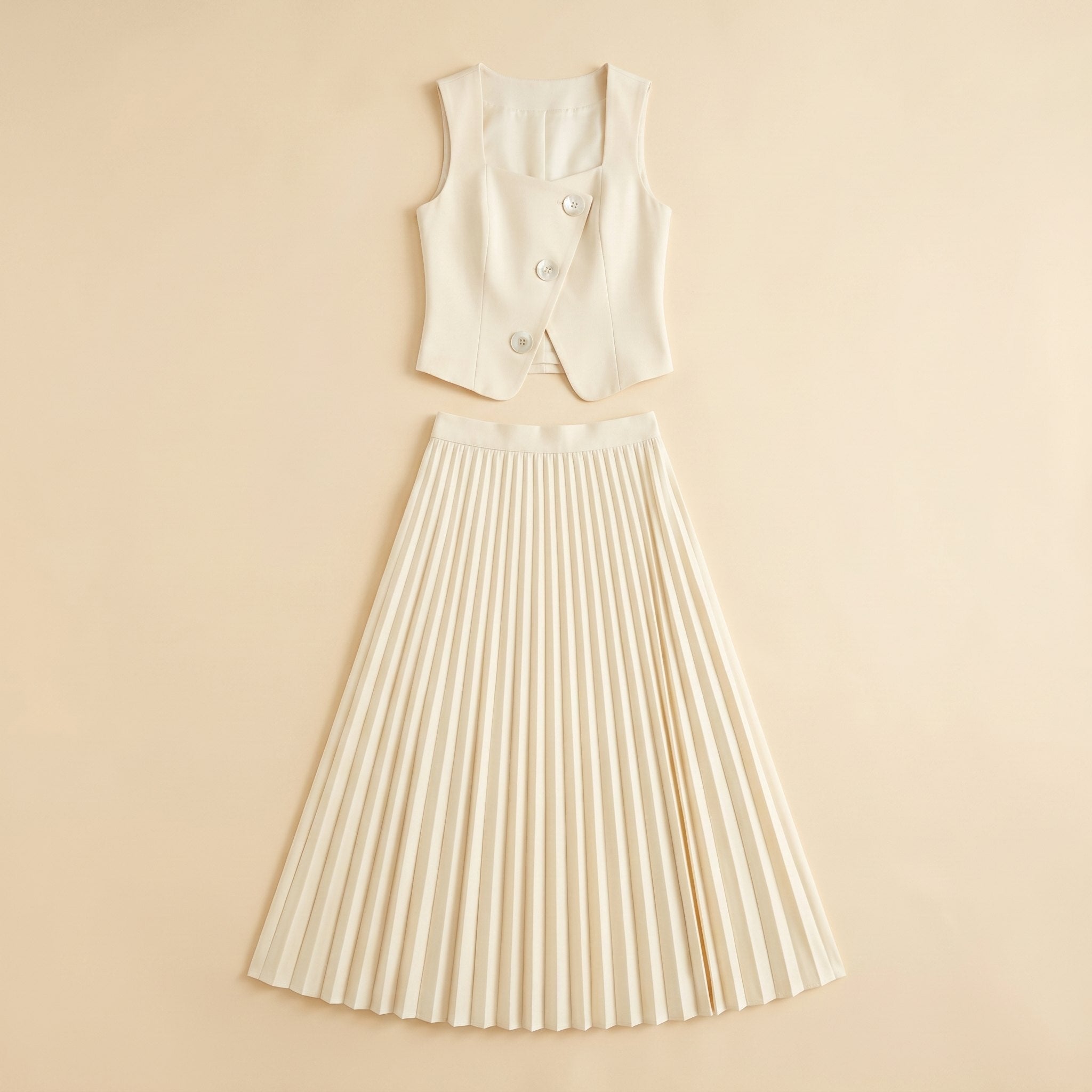 Sera Chic Women's Set | Sleeveless Cropped Top & Pleated Maxi Skirt 3