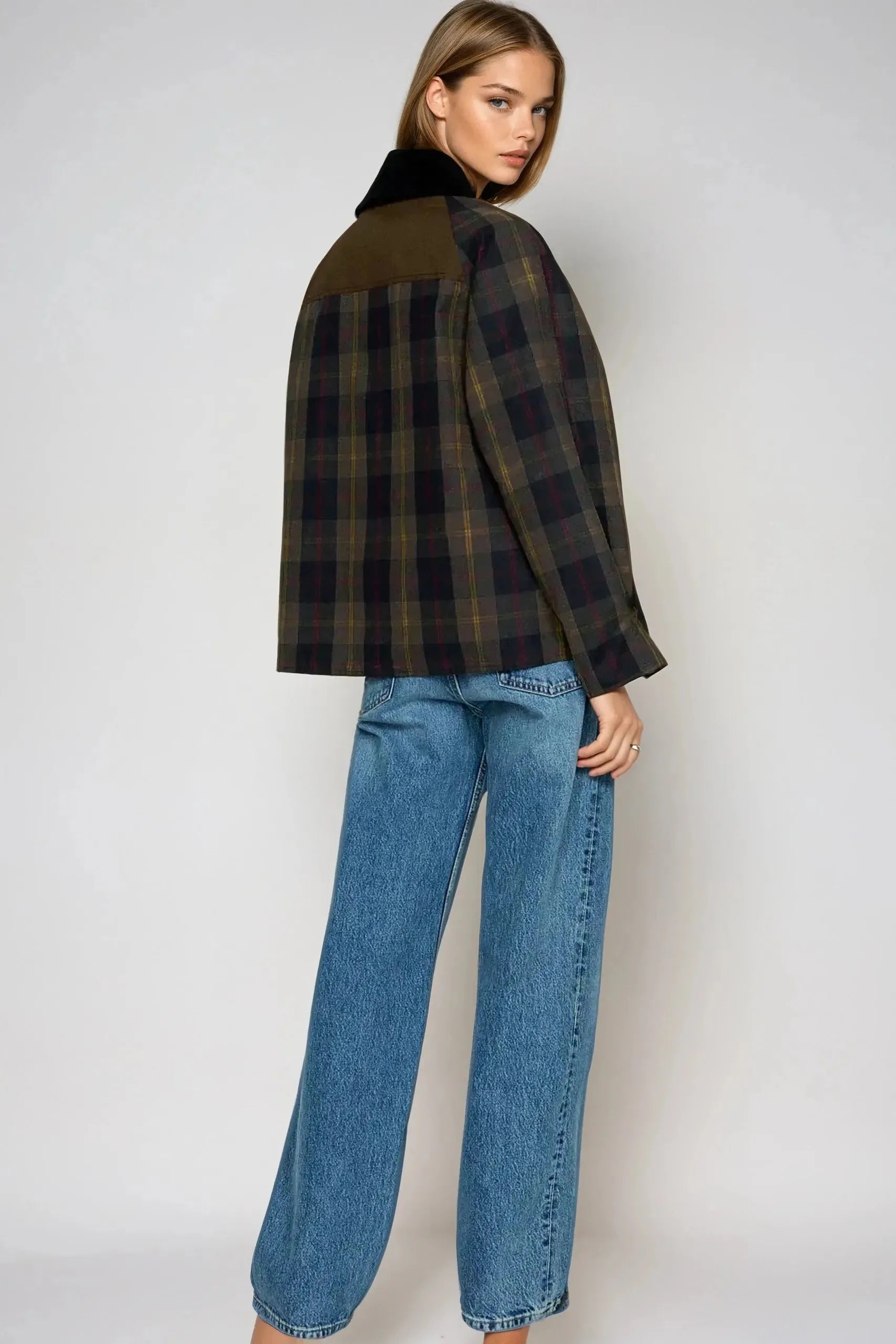 Tessa Plaid Jacket | Fully Lined, Contrast Collar, Straight-Cut 3