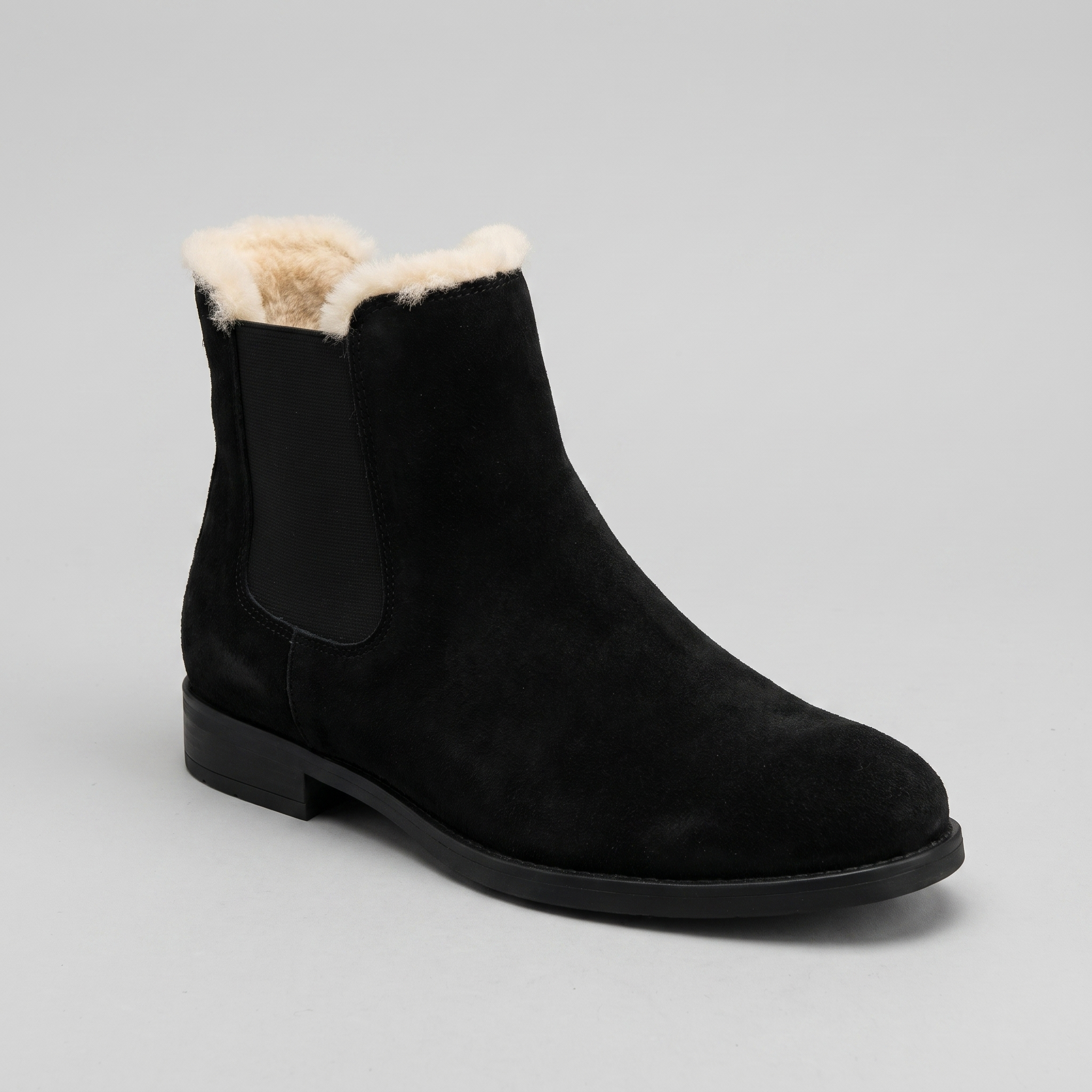 Fenna round toe suede-touch ankle boots 4