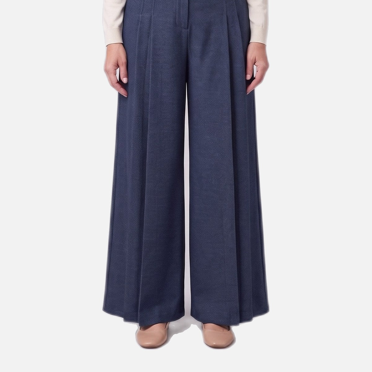 Women's Pleated Wide Leg Trousers – Faced Waistband
