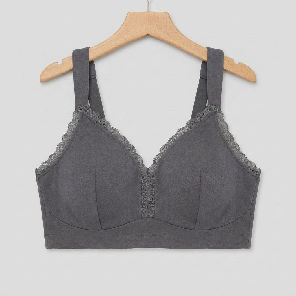 Dalia lace bralette — hanger