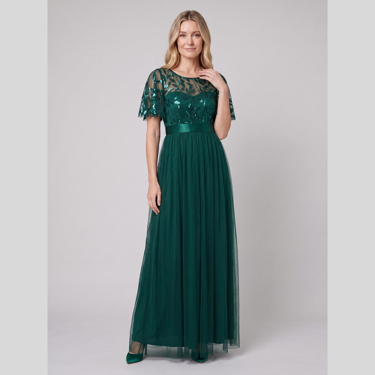 Maxi dress with a sequin bodice, tulle skirt and short sleeves, view 6