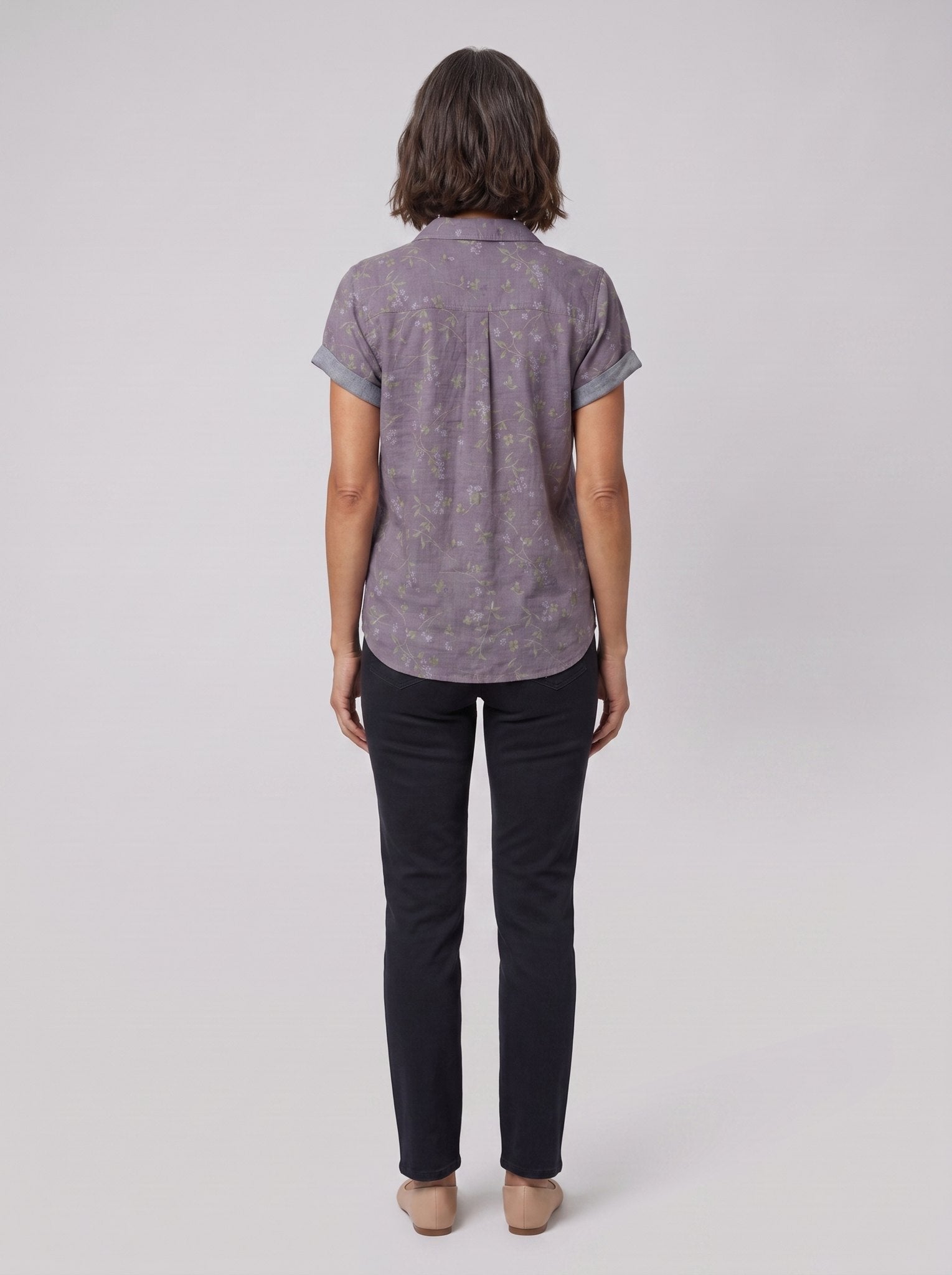 Vintage style floral blouse in purple, view 3